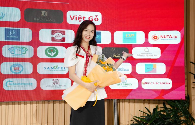 Phạm Thị Thùy An – Đừng dạy con “tự tin tự lập” bằng lời nói, hãy nhìn cách người lớn xây hệ thống